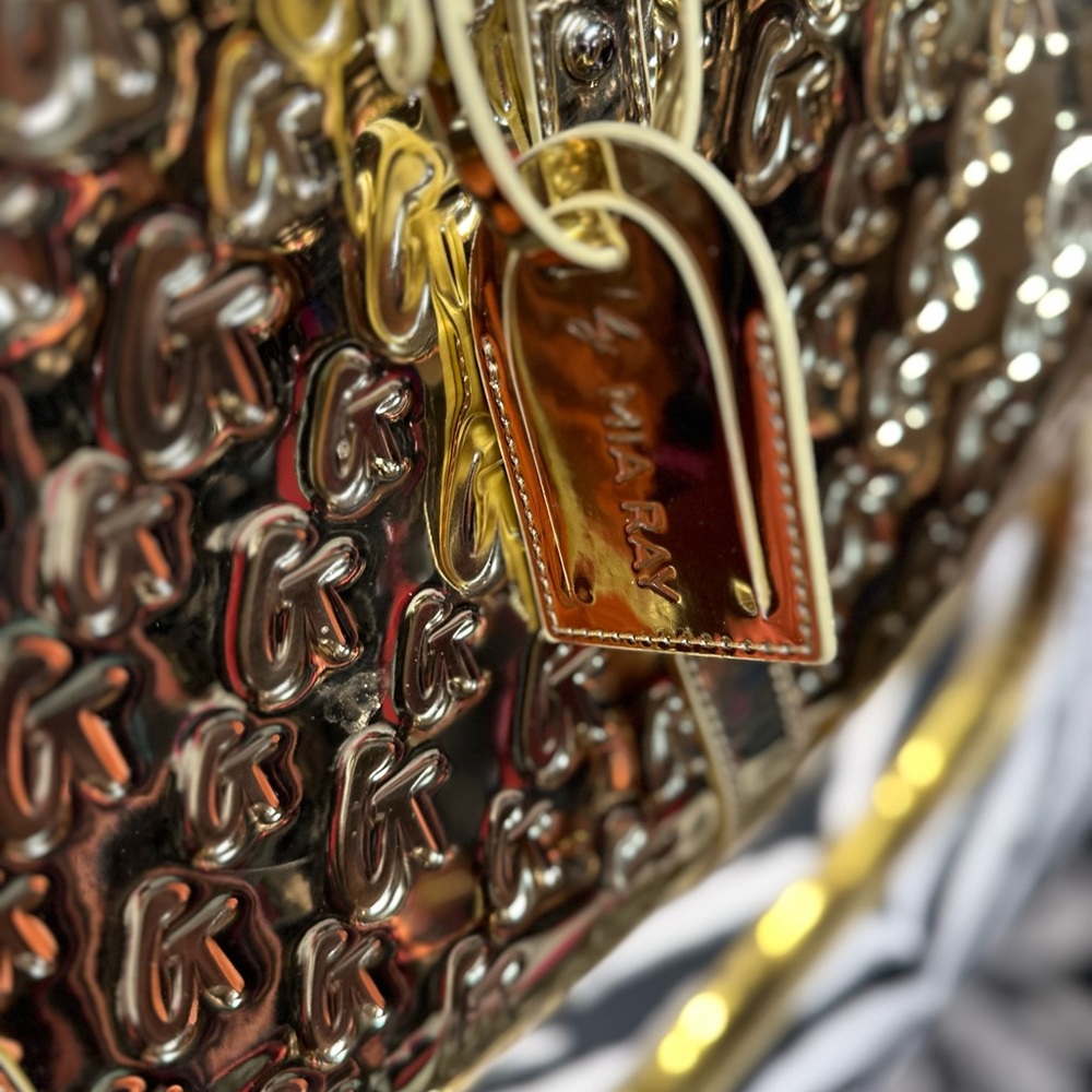 Glamaholic Metallic Monogram Duffle Bag Gold NWOT - Picture 4 of 7